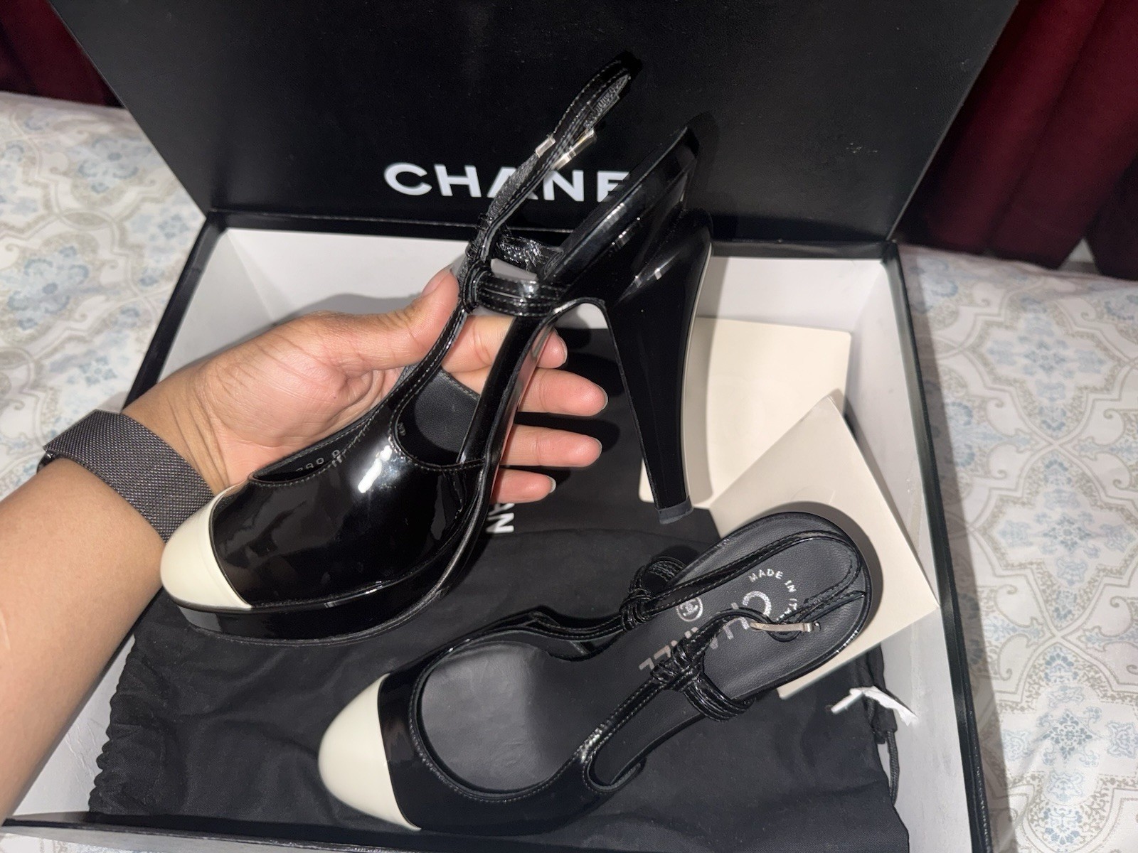 Vtg 2008 Chanel Black Bicolor Patent Leather Heels 36.5 *See Description*