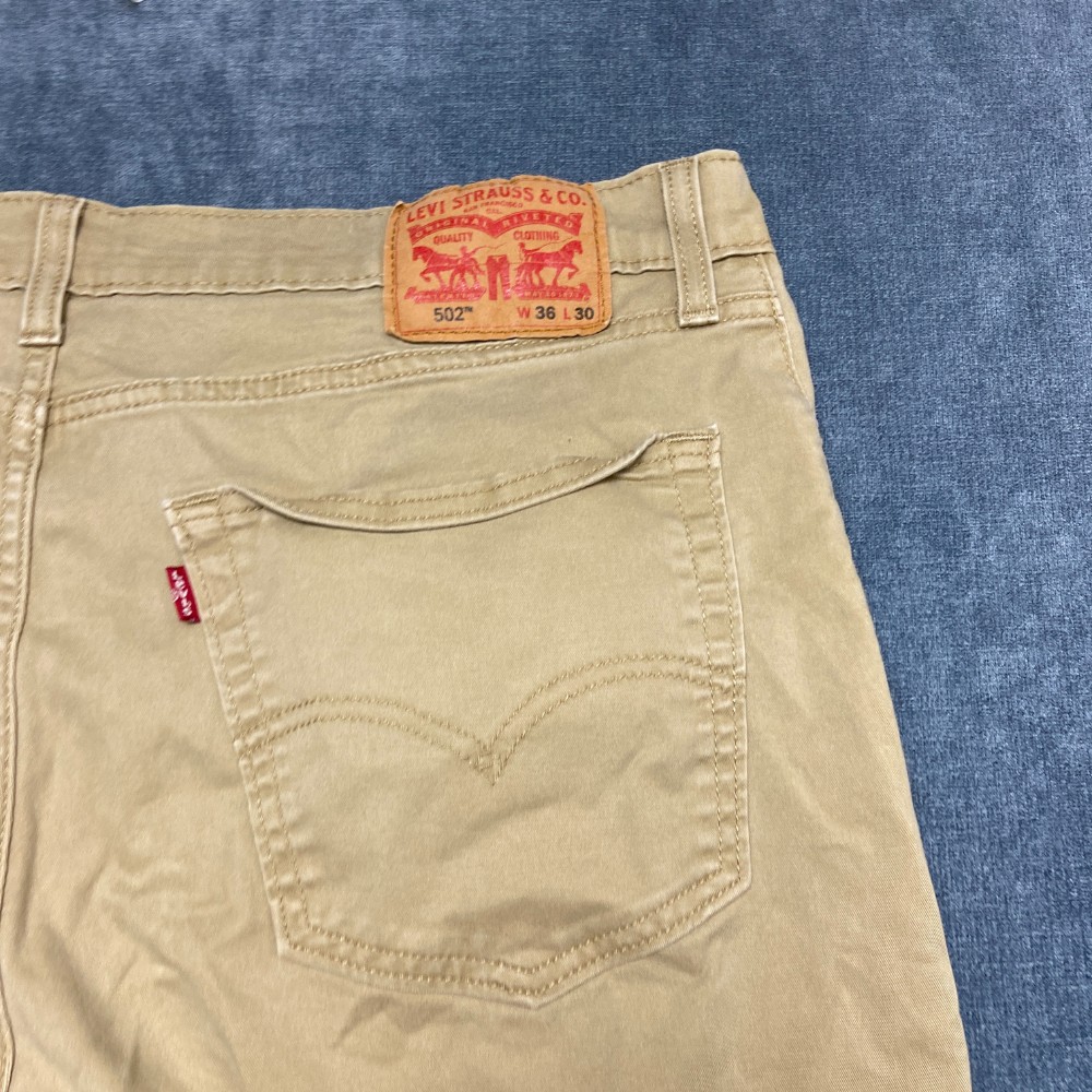 Levi’s 502 All Seasons Tech Jeans Mens 36×30 Beige Pockets Classic Straight Leg