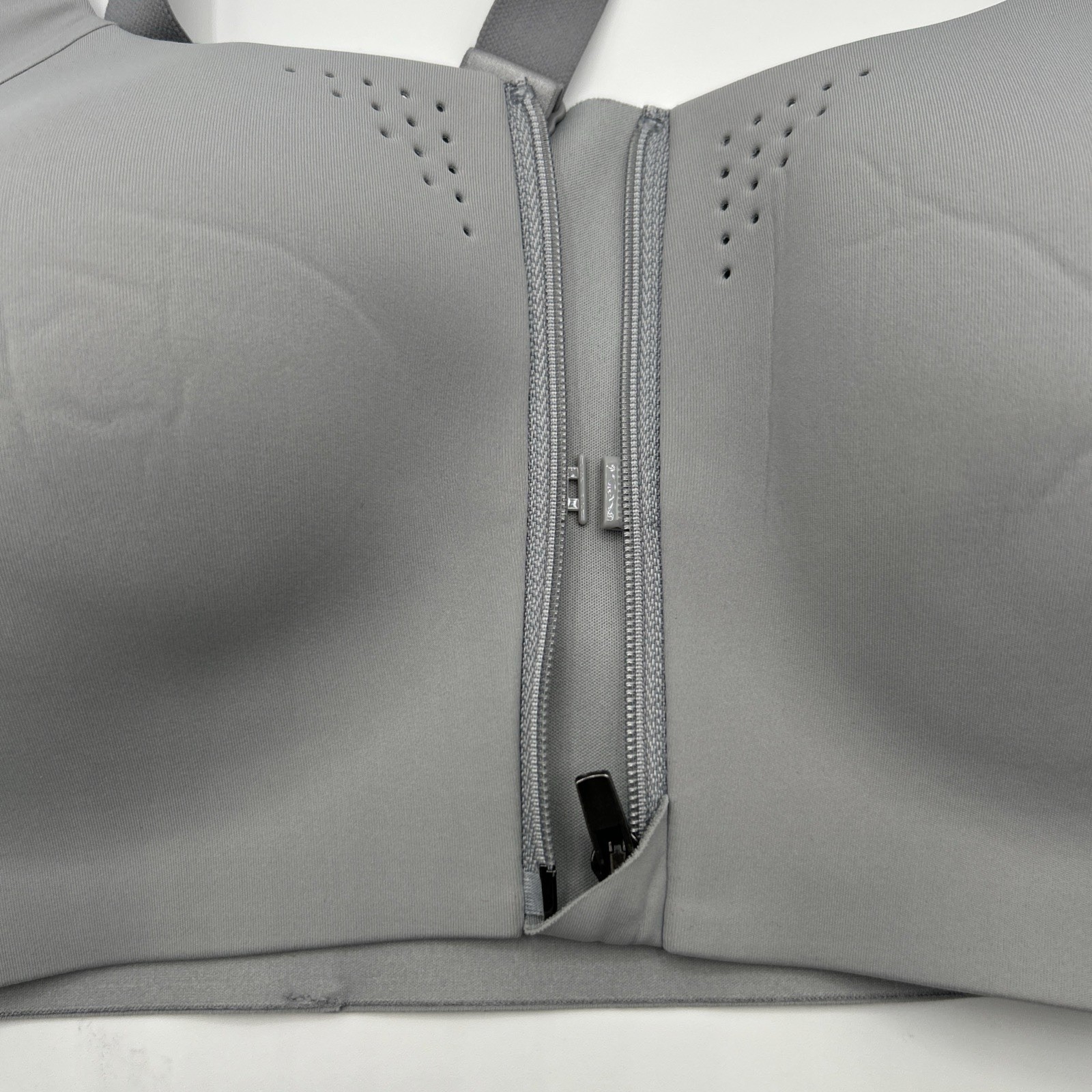 Victoria’s Secret Featherweight Max Front Close Sports Bra Gray Pick Your Size