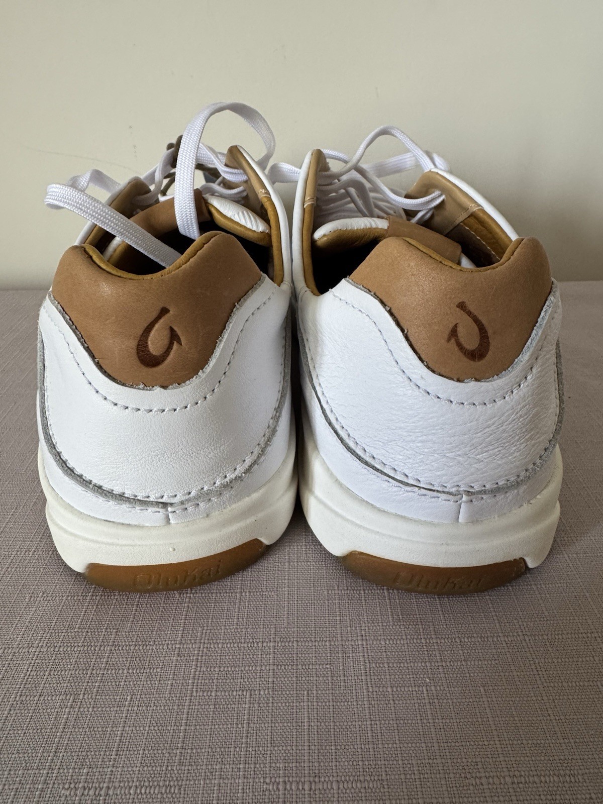 Olukai Lae’ahi li ‘ili Leather Sneaker – Bright White Size 8 Men’s New $150.00