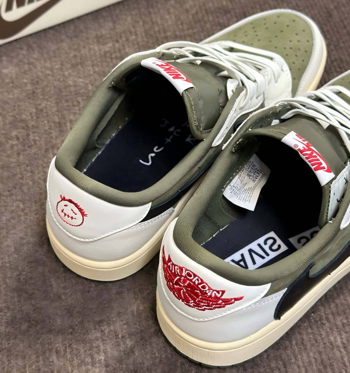 Travis Scott x Air Jordan 1 Low OG “Medium Olive” DM7866-20 Men’s Shoes