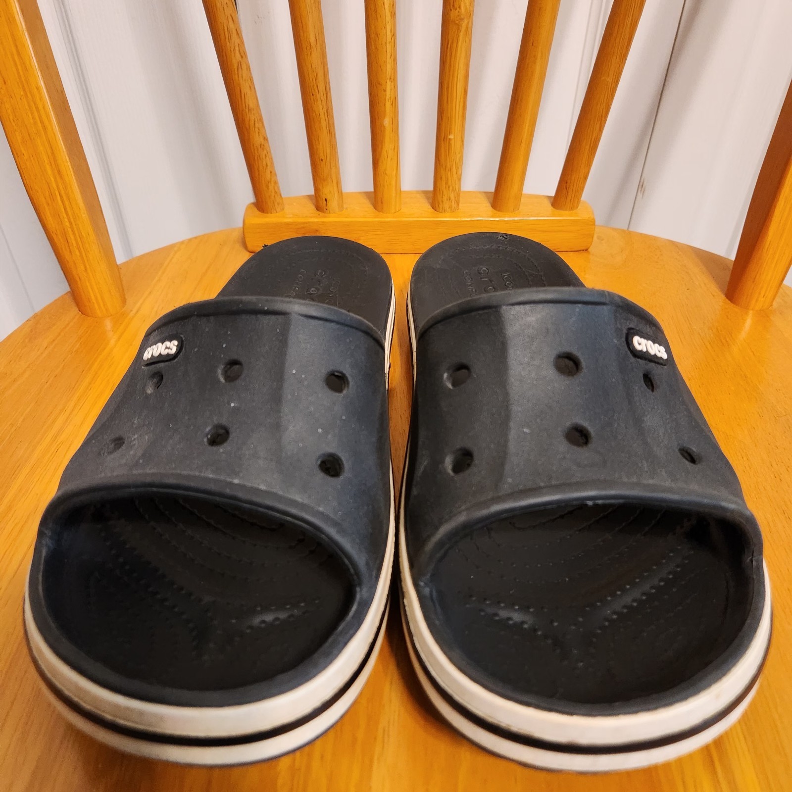 Crocs Bayaband Slide sandals M/8-W/10 Black White Unisex