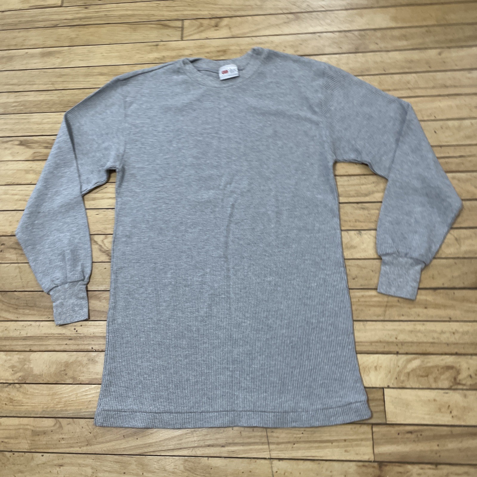 BYC Shirt Men L Light Gray Slim Thermal Waffle Knit Long Sleeve Skate Sk8 36″