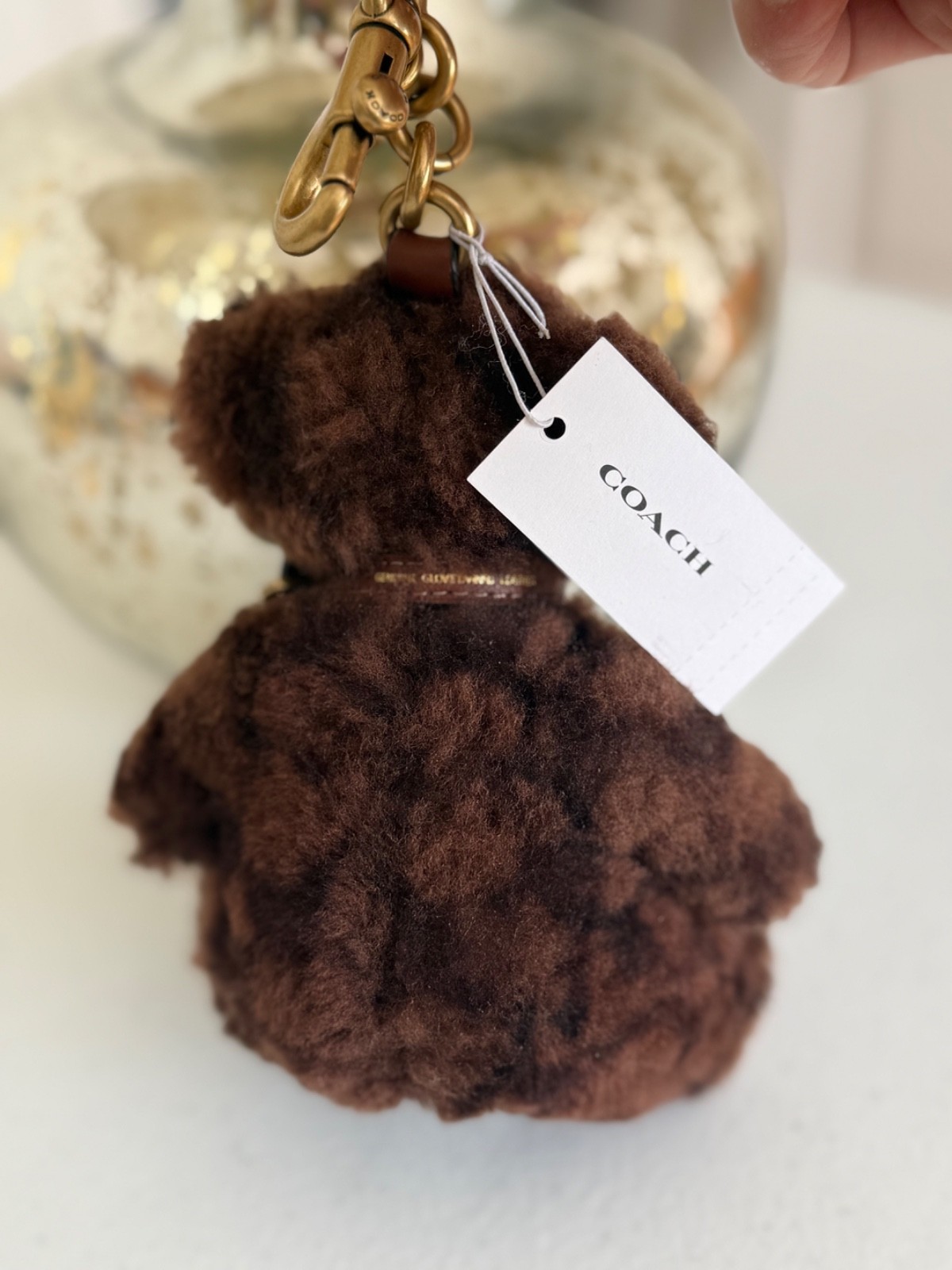 Coach Bear Bag Charm In Signature Shearling – Chocolate NEW