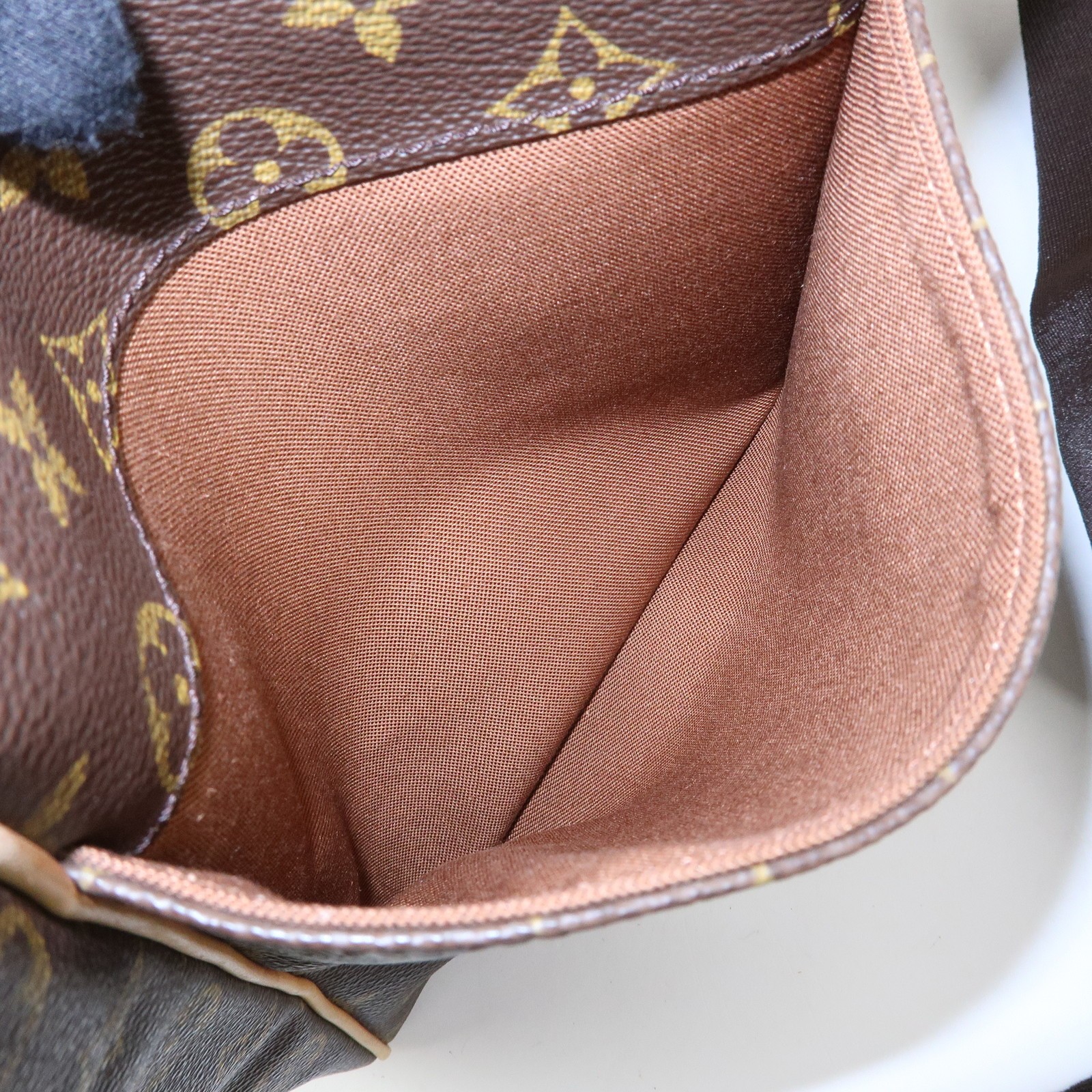 Louis Vuitton Monogram Abbesses Messenger Bag Brown M45257 Authentic Used F/S