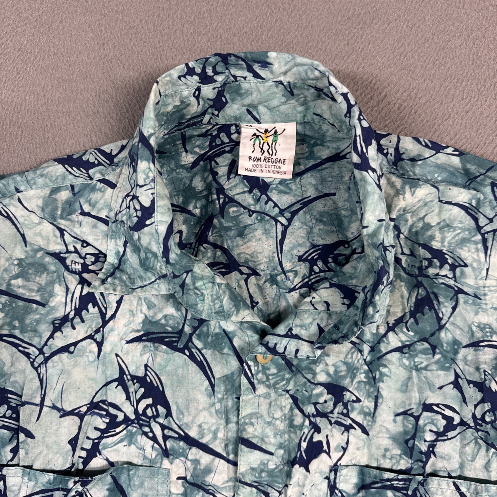 Rum Reggae Shirt Mens M Blue Fish Print Hawaiian Short Sleeve Button Up Cotton