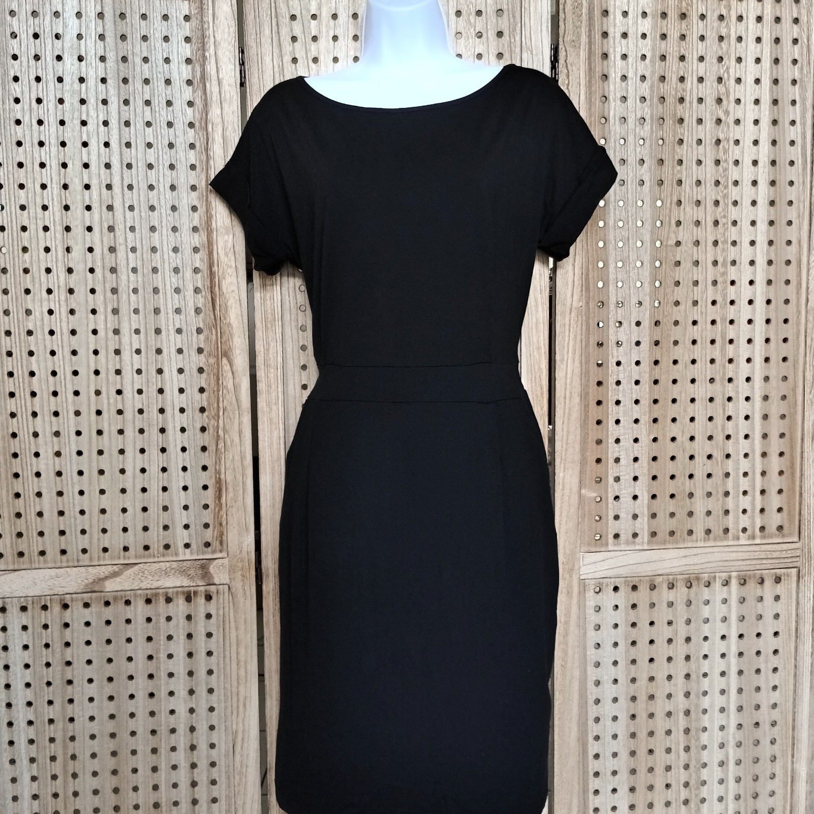 Fashion Womens Minimalist Black Dress Large Short Sleeve Stretch Tie Back Casual