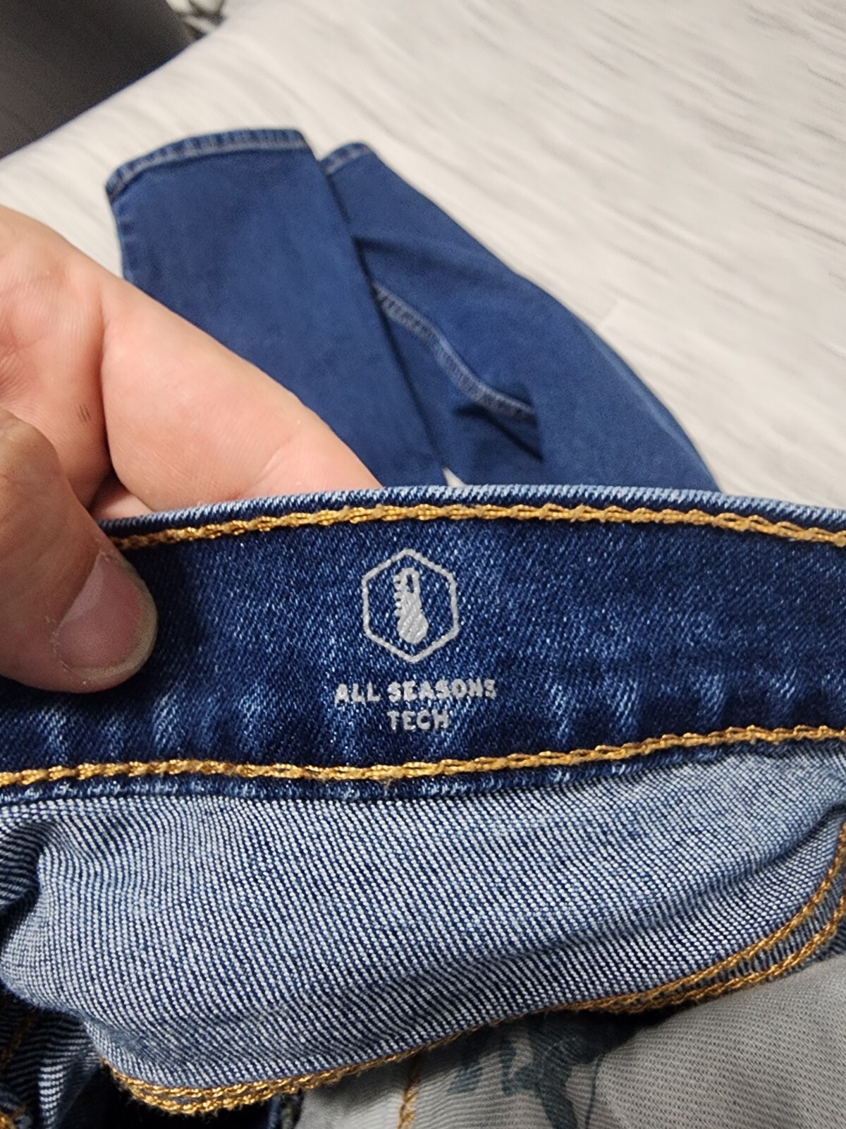 Levi’s 511 Slim Fit All Seasons Tech Blue Jeans Mens Actual Size 29 X 31 – M1663