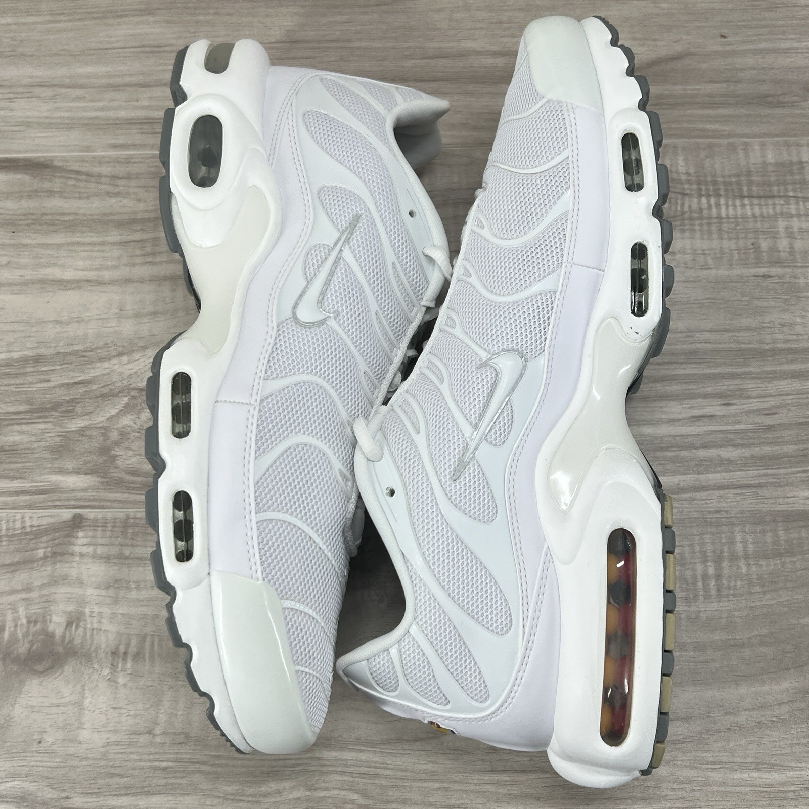 Nike Air Max Plus TN Tuned Triple White Black Cool Grey 604133-139 Men’s 13