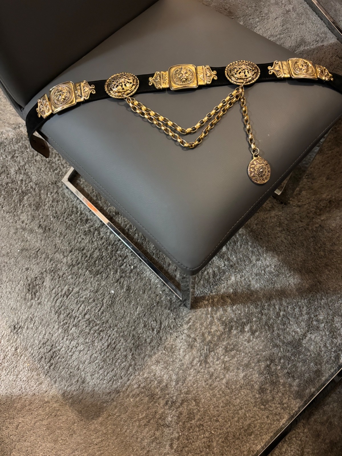medallion chain belt black suede 3 lion heads and other decorative medallions.!