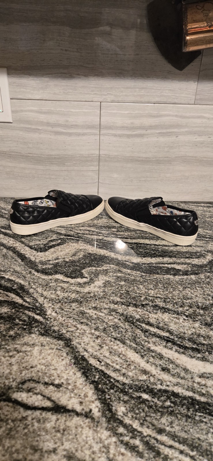 Steve Madden Black Quilted Slip-On Sneakers Cushioned Comfort Skull Theme