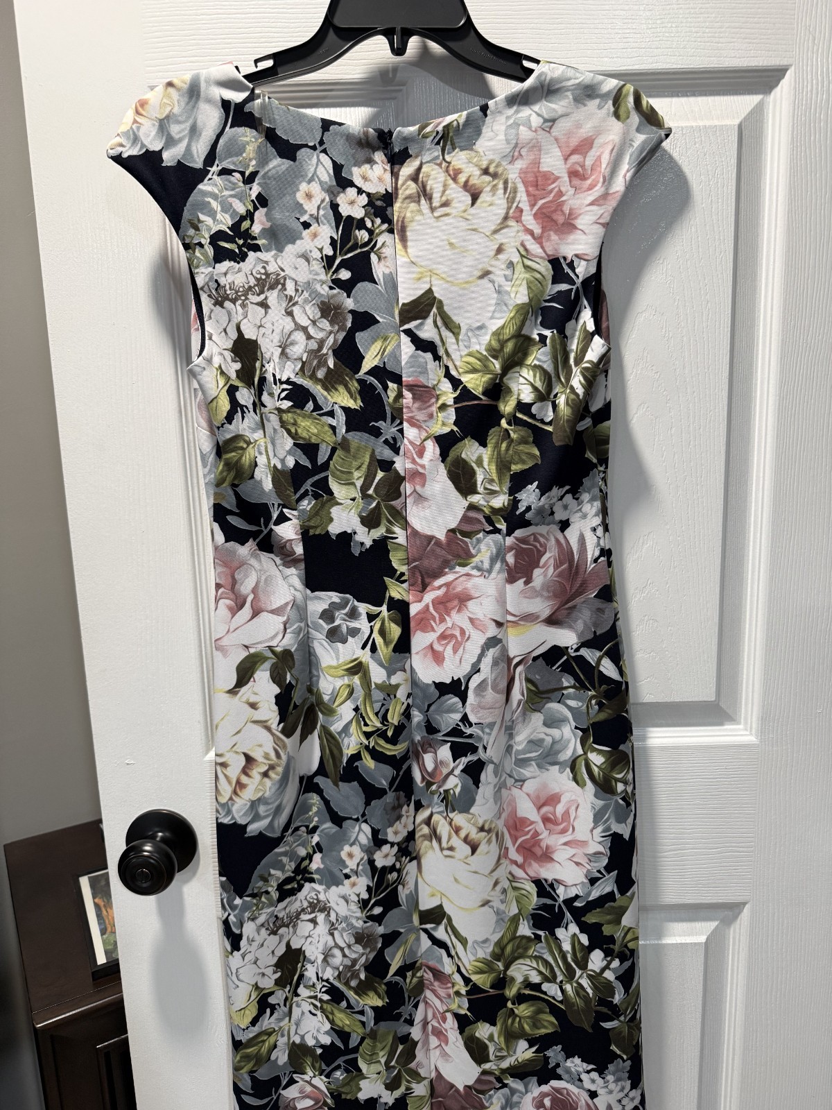 NWT, Connected Apparel Dress, Size 6, Black Floral sheath dress