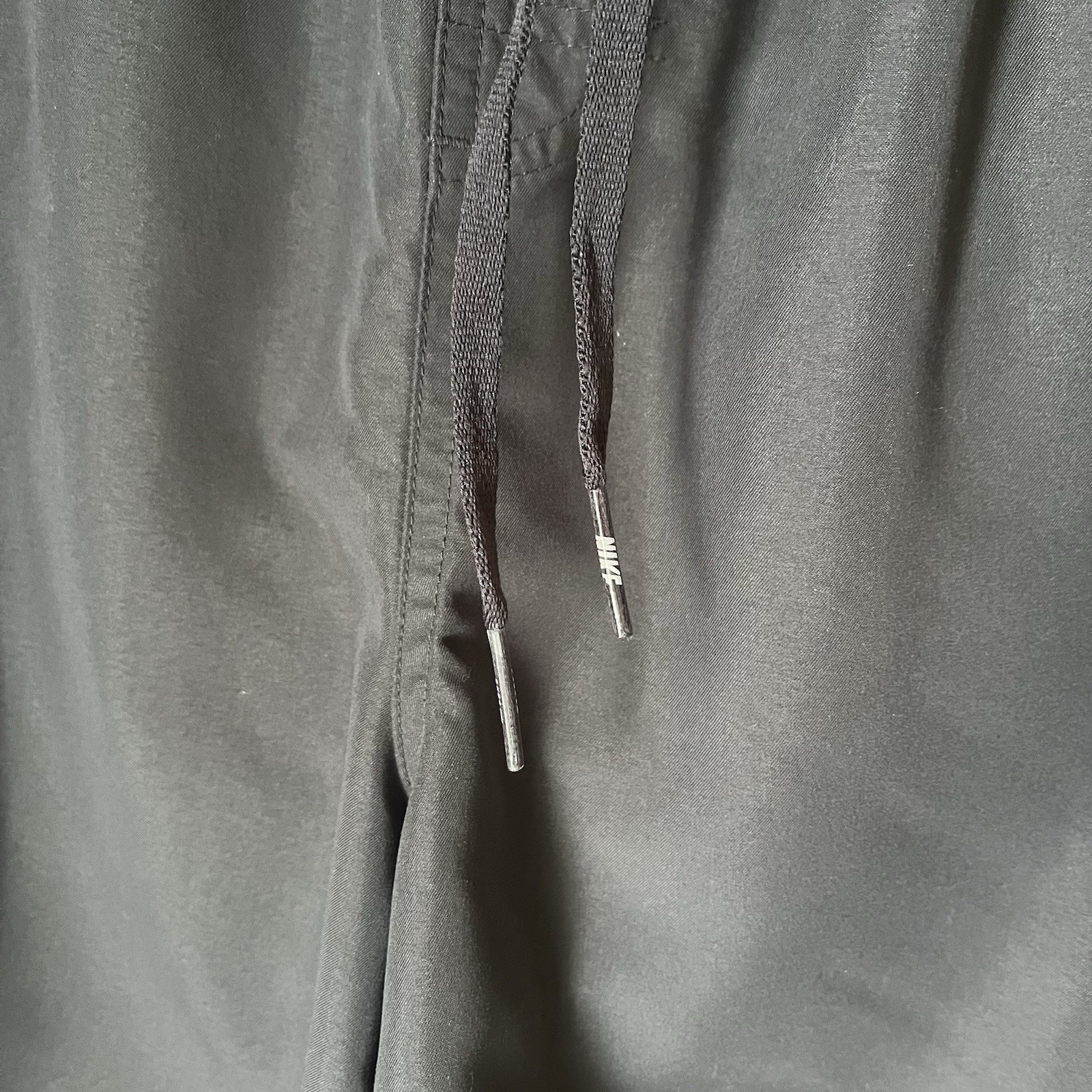 Nike Men XXL Core Volley 9″ Cargo Swim Trunks Mesh Liner Charcoal Grey Orange
