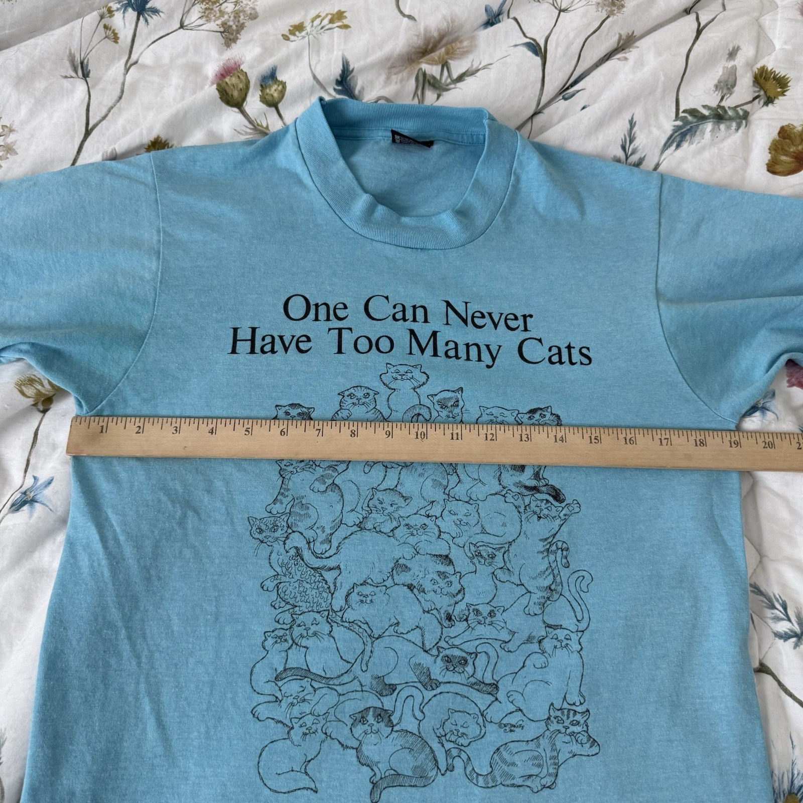 Vintage 80s 1986 Cat Lover T Shirt Blue One Can Never Have Too Many Cats Size M
