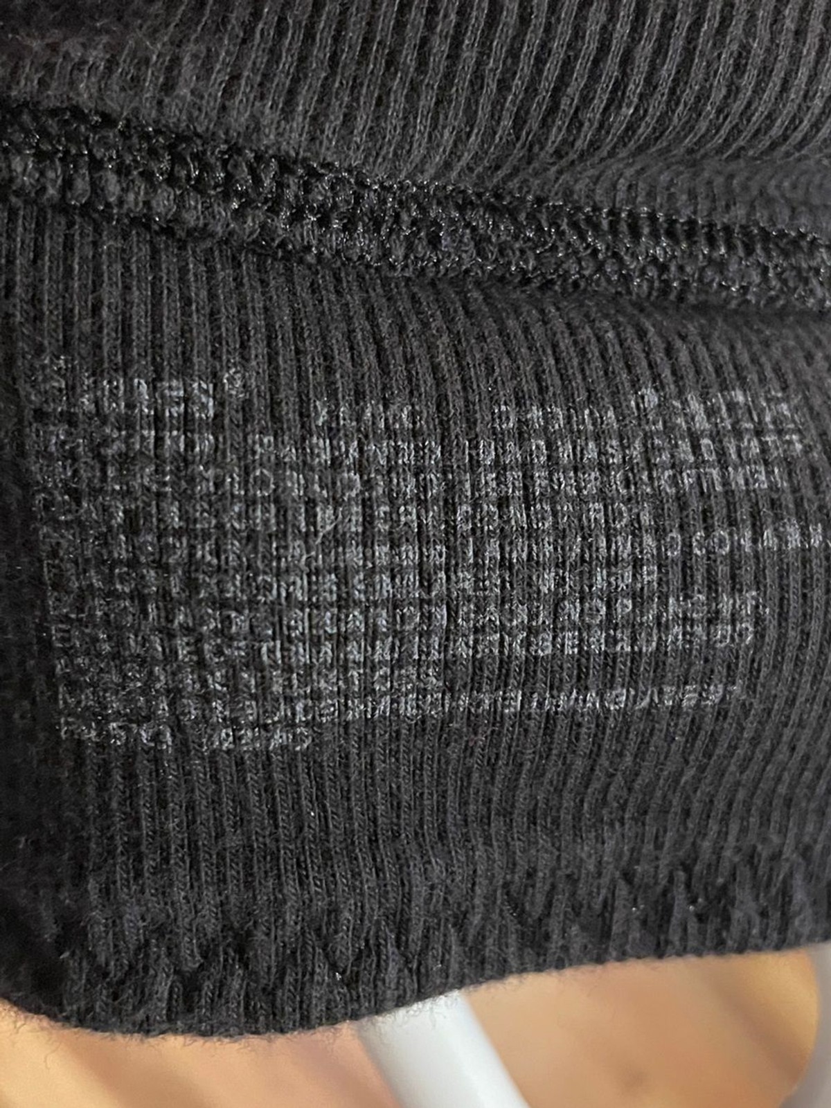 Hanes Black Ribbed Crop Cami XL sports bra comfortable comfy adjustable strap