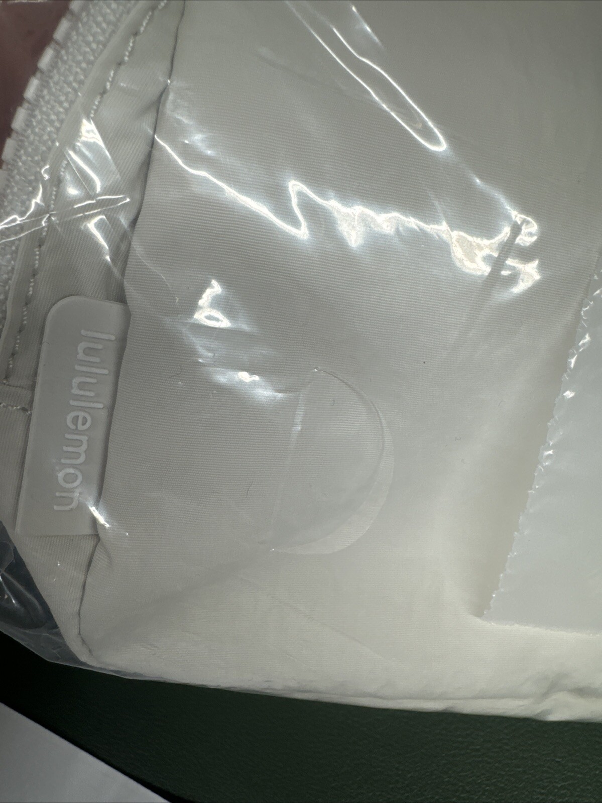 NWT LULULEMON EVERYWHERE BELT BAG – WHITE OPAL