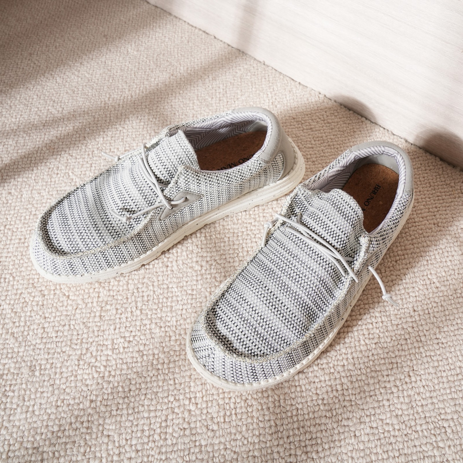 Men’s Casual Slip-on Loafers Lightweight Stretch Shoes Sneakers