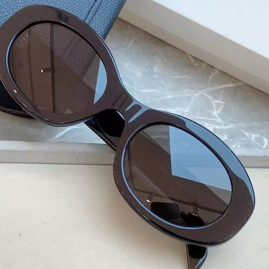 Celine Triomphe Black Frame Gold Logo CL40194 Sunglasses