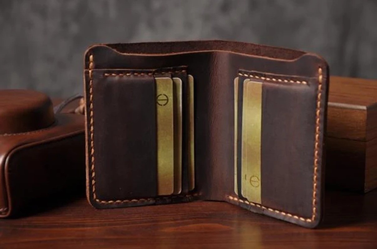 Handmade Vintage Crazy Horse Genuine Leather Men’s Short Wallet for Money Clip