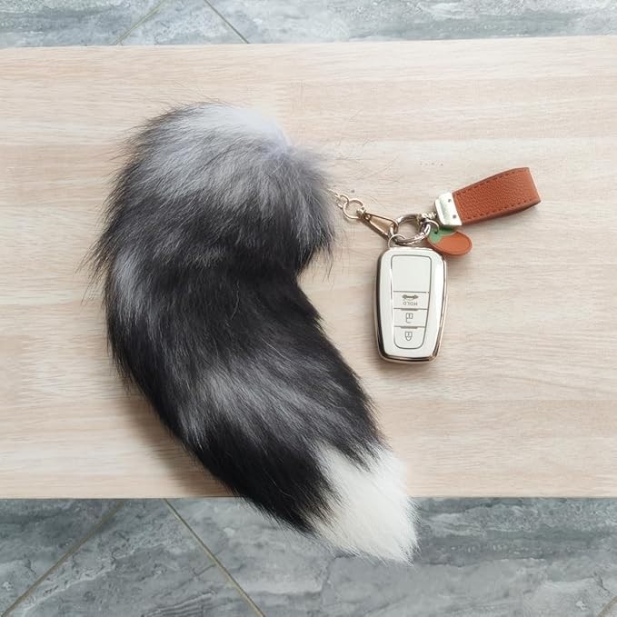 Fluffy Real Fox Fur Tail Keychain Tassel Bag Cosplay Toy Handbag Accessory Hook