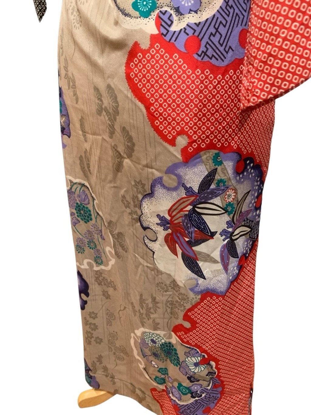 Vntg 80’s Vassarette Robe S Red Black Floral Geometric Asian Print