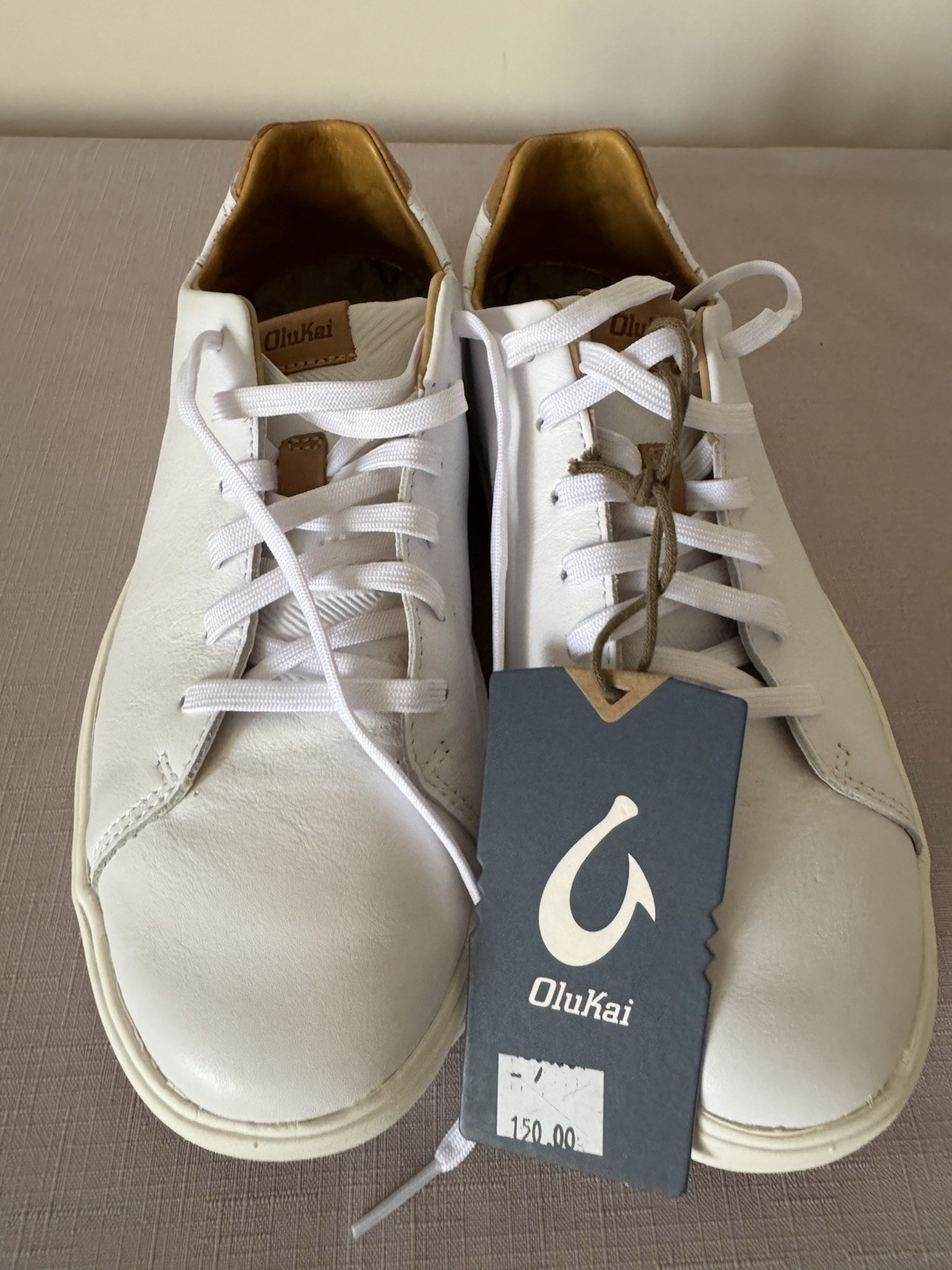 Olukai Lae’ahi li ‘ili Leather Sneaker – Bright White Size 8 Men’s New $150.00