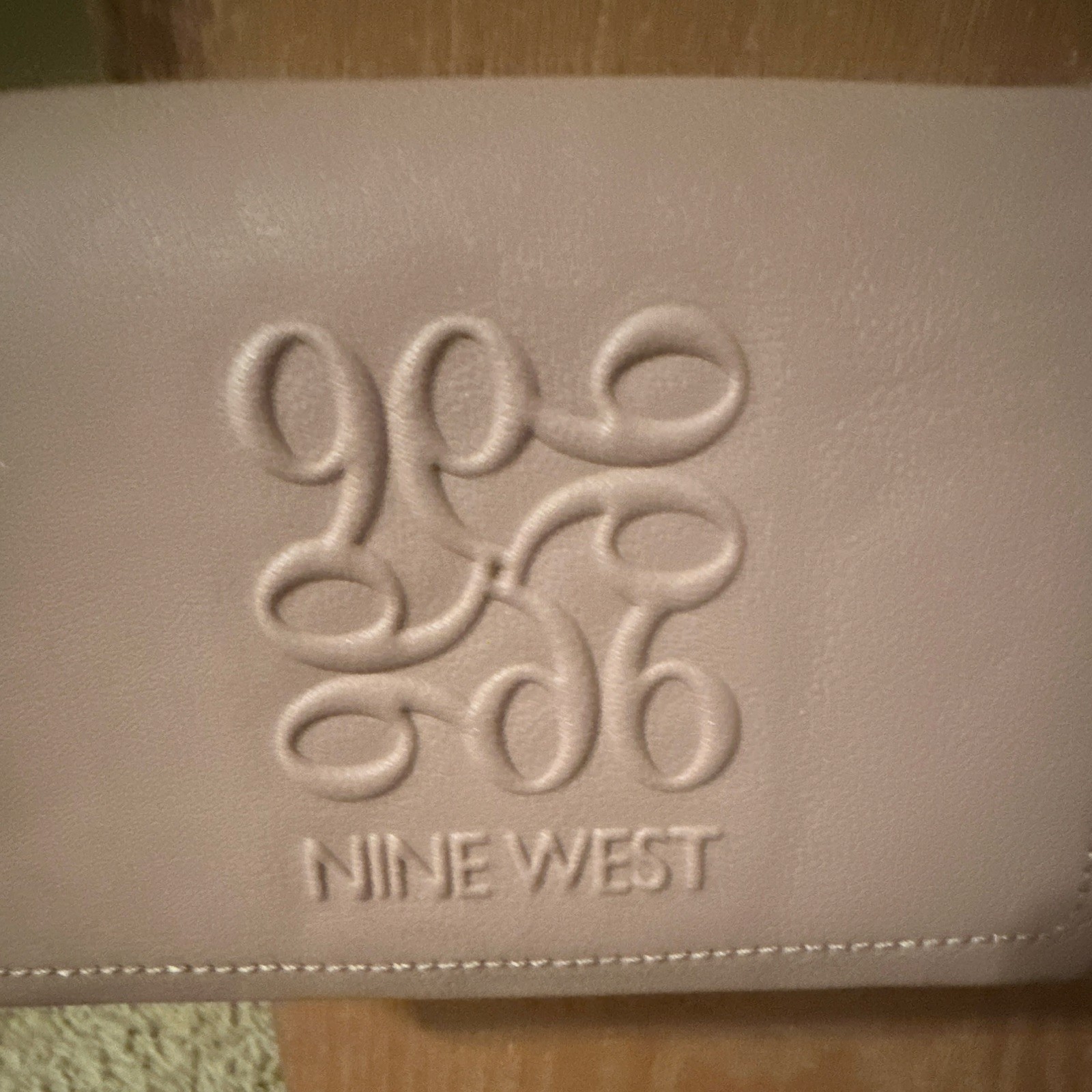 Nine West Pink Small Crossbody Wallet Clutch Detachable Chain Strap Zip