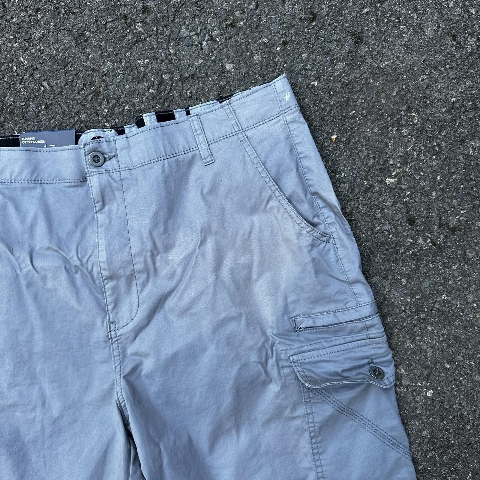 Iron Co. Men’s NWT 38 Comfort Waistband Regular Fit Stretch Cargo Short
