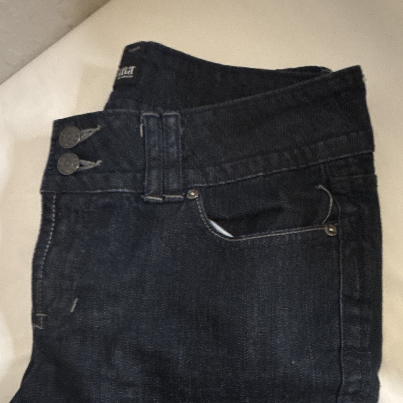 a.n.a Cropped Jeans Women’s Size 10 Blue Denim Stretch 5-Pocket Button