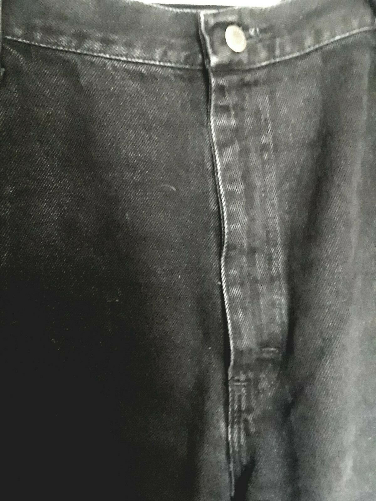 TA1-12 Wrangler Men’s jeans size 42×30 black new no tags