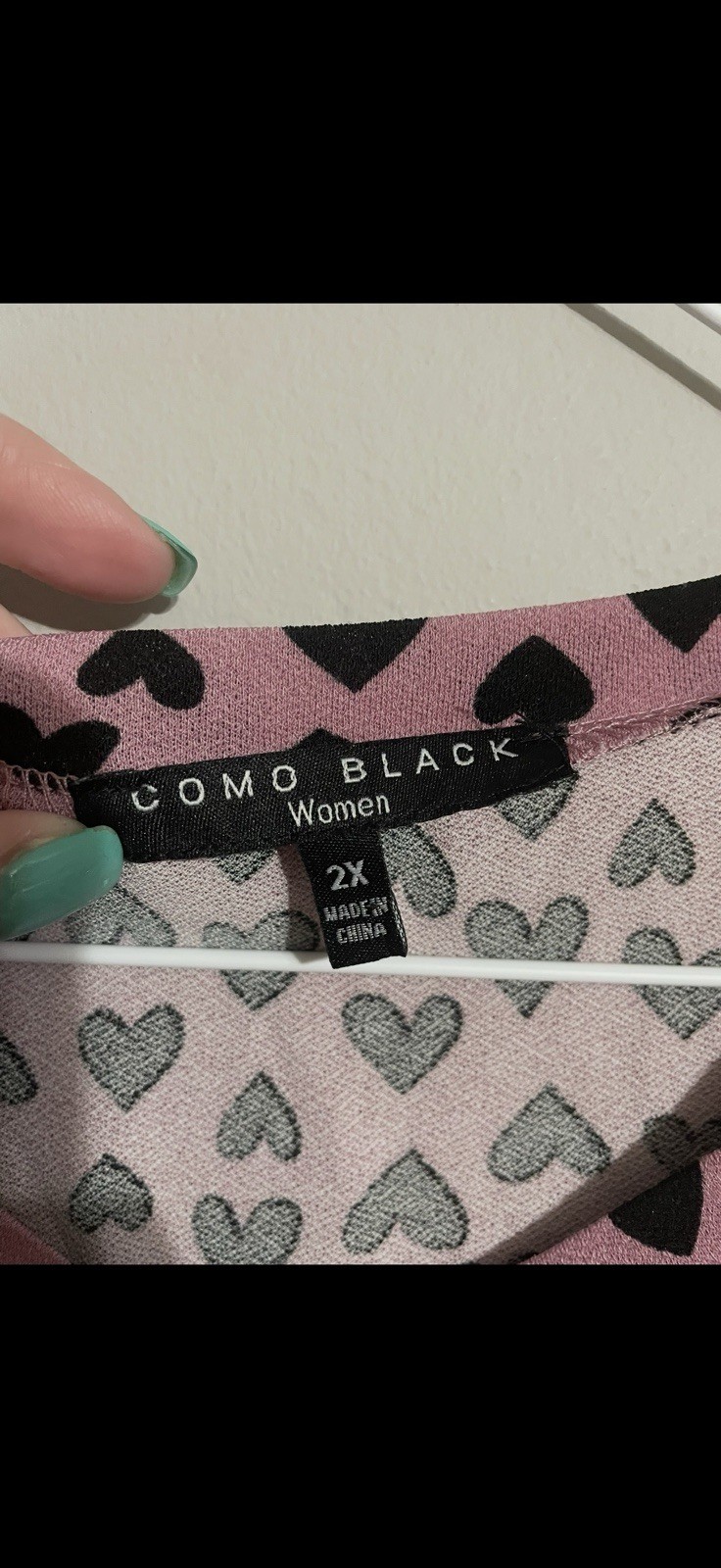 Como Black Mauve Black Hearts Built in Necklace Blouse 2x