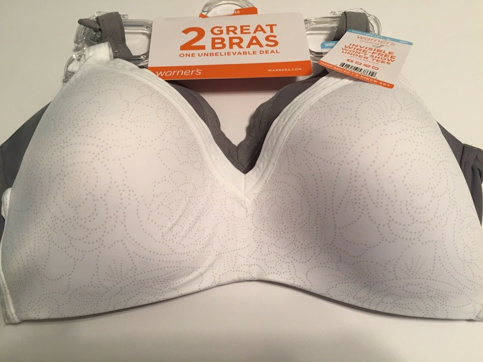 Warners Wirefree Bras T-Shirt Lined Seamless Cups Set of 2 Style 4011 Retail $60