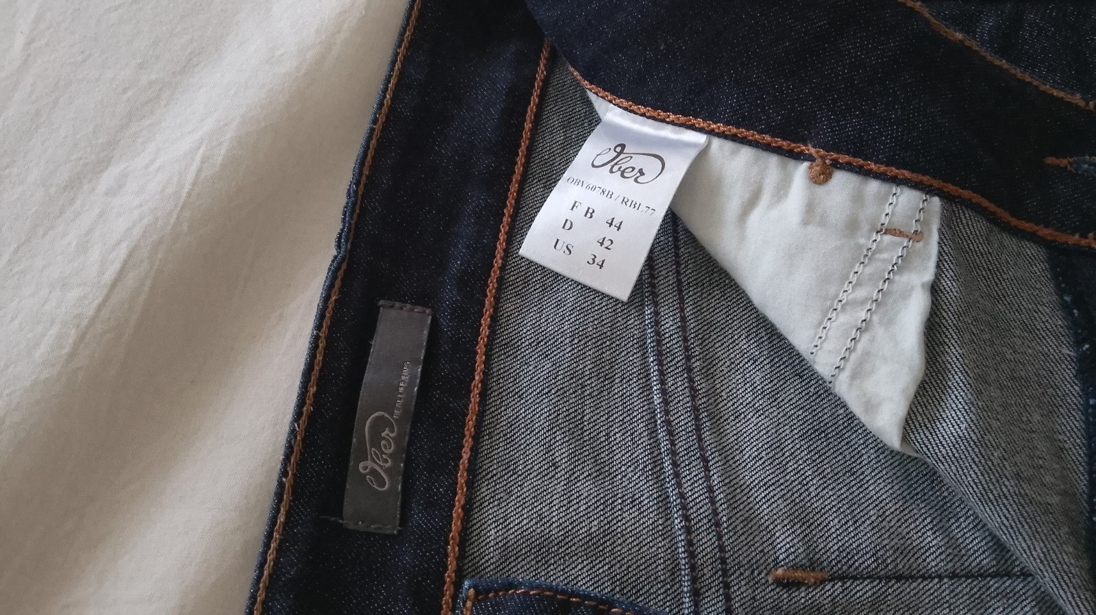 Women Straight Leg Slim Fit Stretch Jeans Size 22