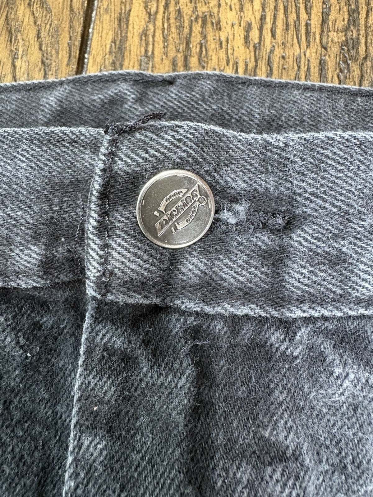 Dickies Men’s black Denim Jeans Dark Wash Relaxed Fit Straight heavy Sz 44×32