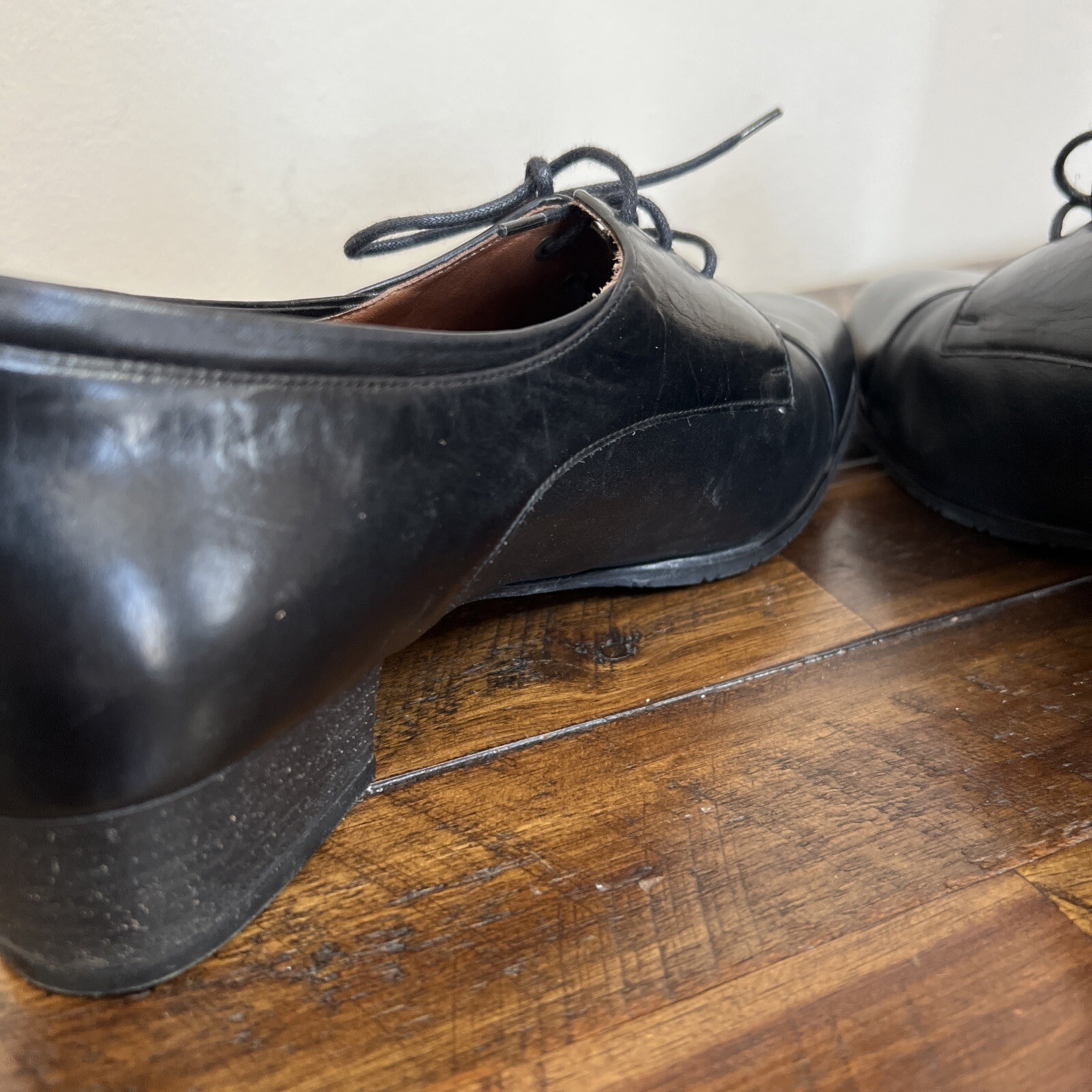 Theresia Made In Germany Jasmin Black Soft Leather Tie Block Heel Shoes