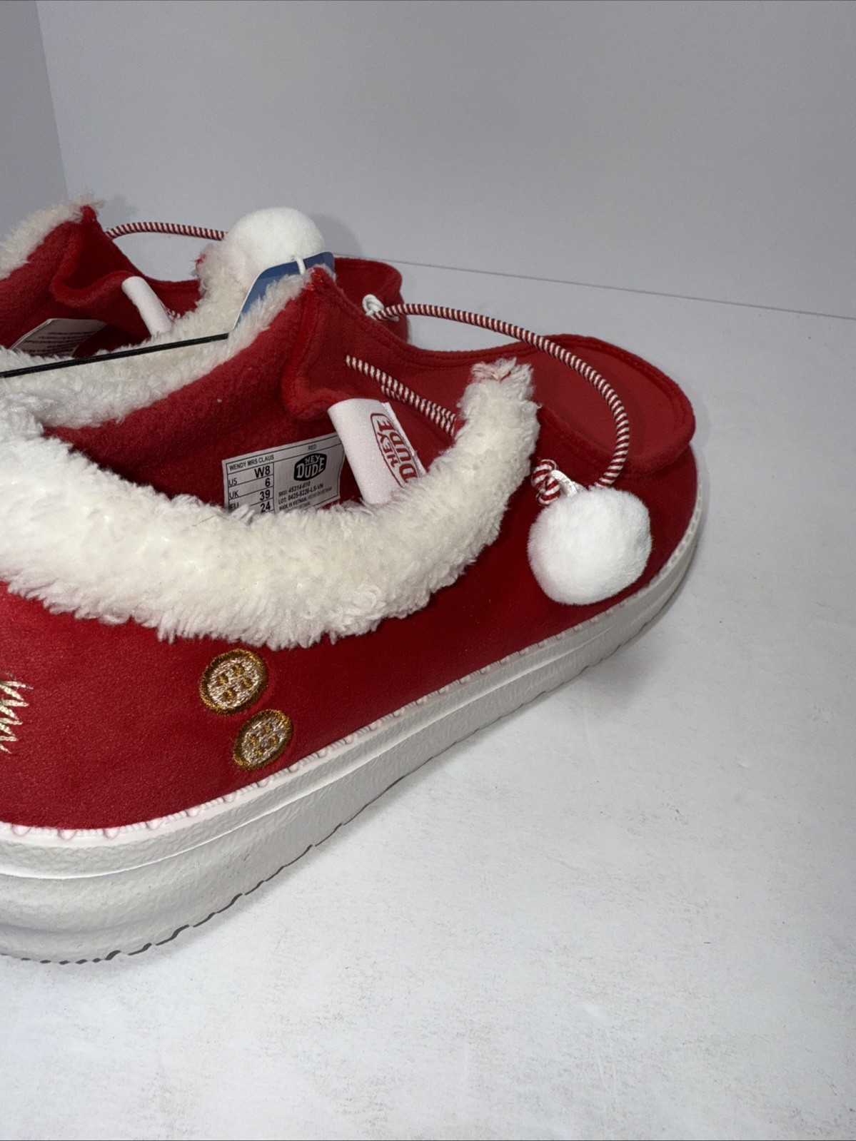 Hey Dude Wendy Mrs Claus Womens Size 8. Slip On Christmas