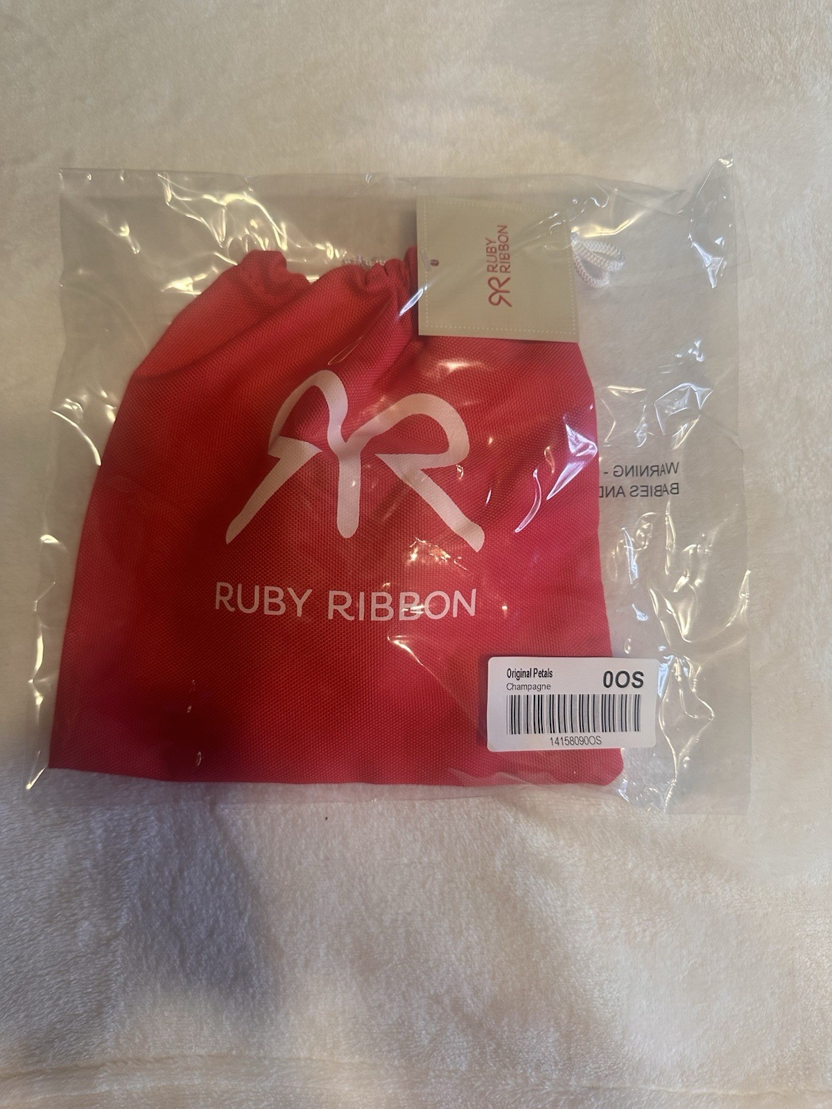RUBY RIBBON LACE SECOND SKIN DEMIETTE #1776~ Set Of 2~ 1 Set Of Free Petals Sz32