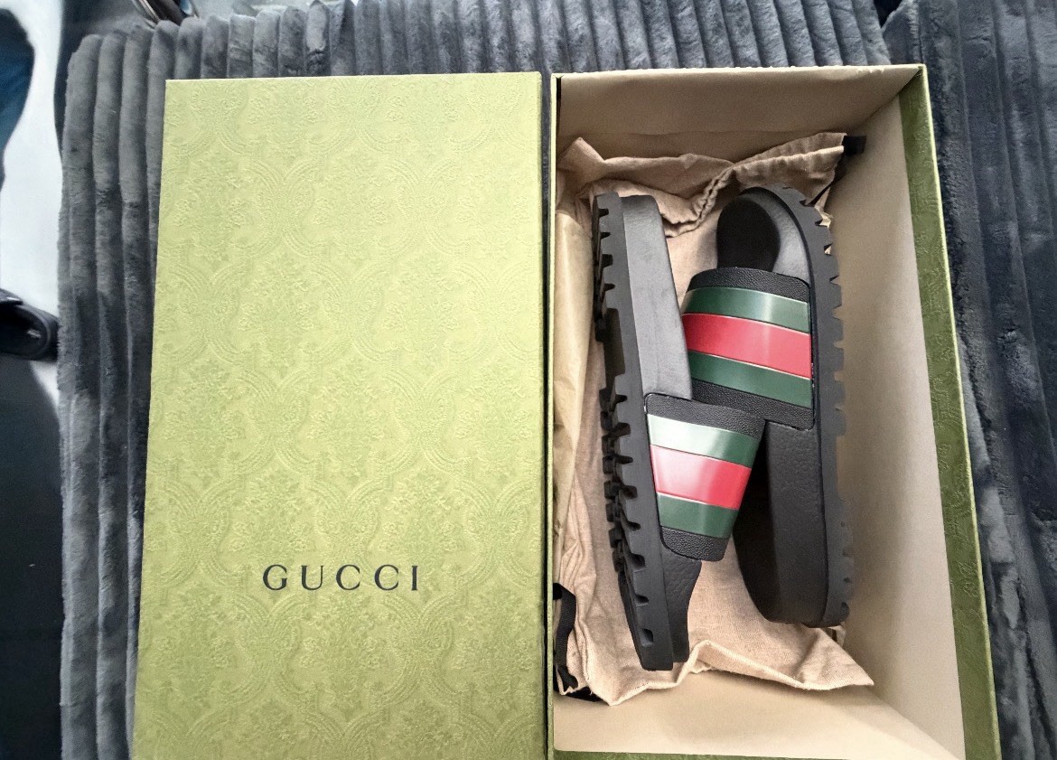Gucci Web Slide Sandals Men’s US 11 Black/Green/Red Stripe Logo Rubber