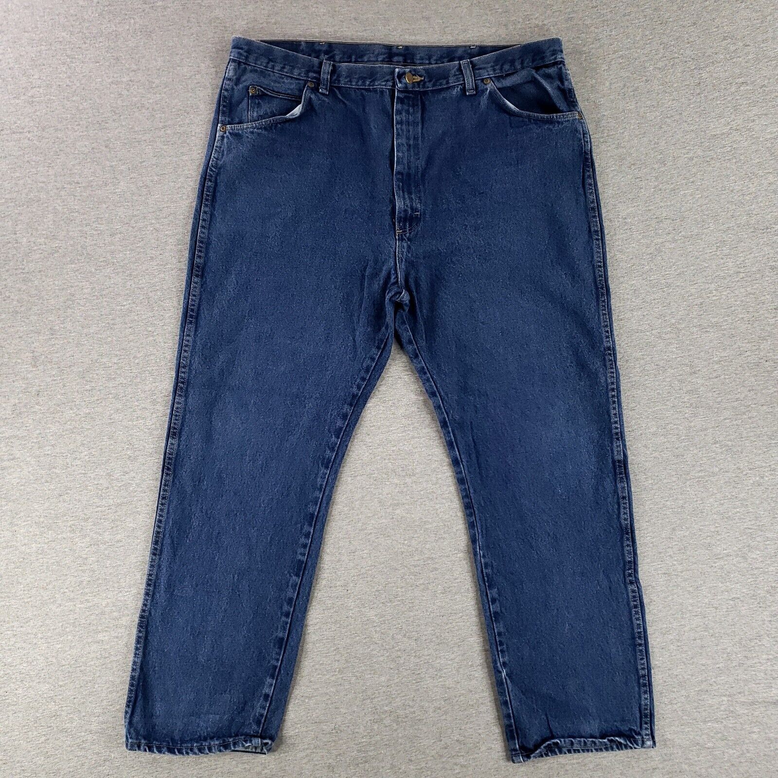 Wrangler 42×32 Rugged Wear Blue Jeans Quality Heavy Denim Work Pants
