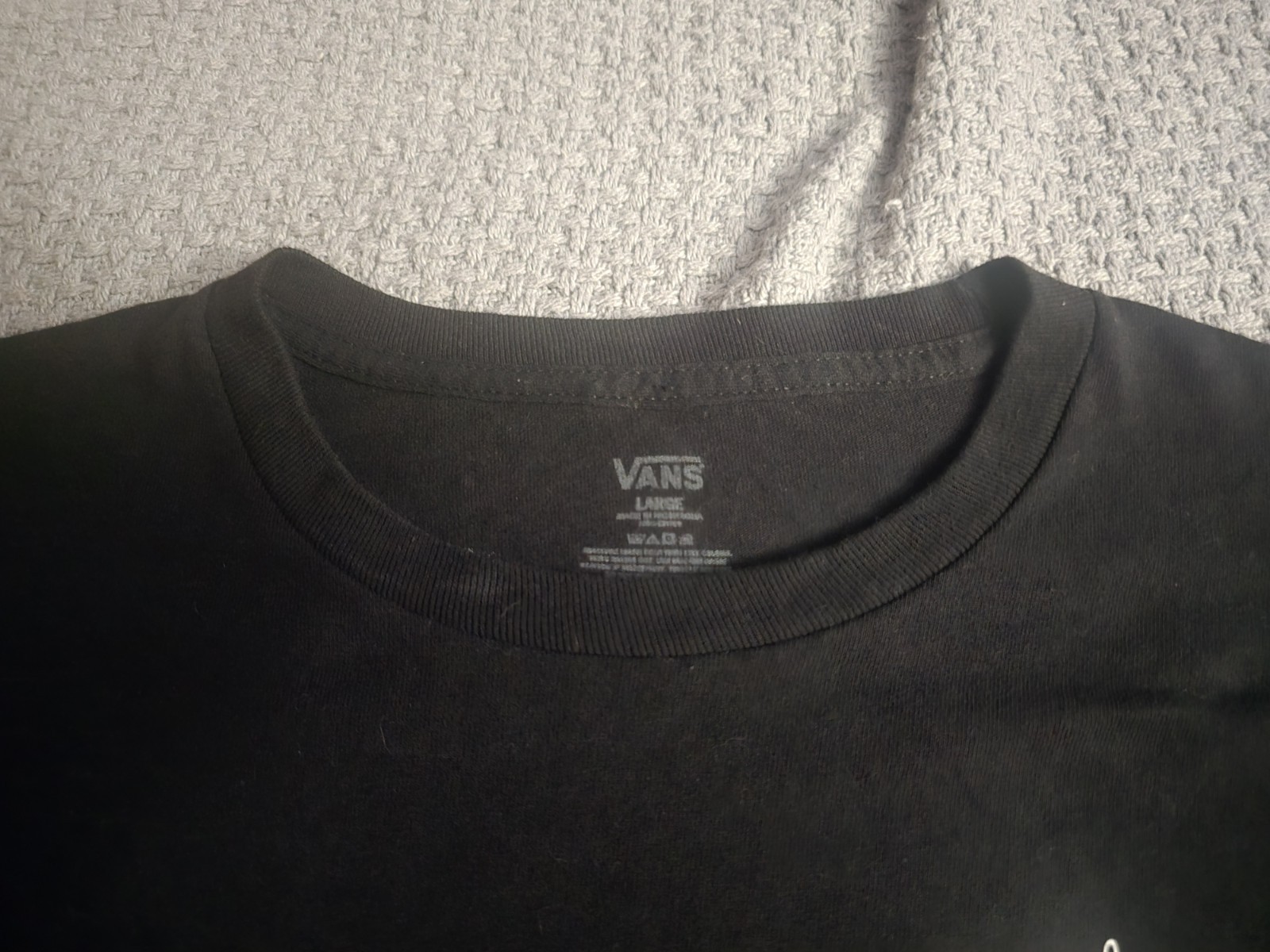 Vans Off The Wall Distressed Skeleton Graphic Tee Black Large size L