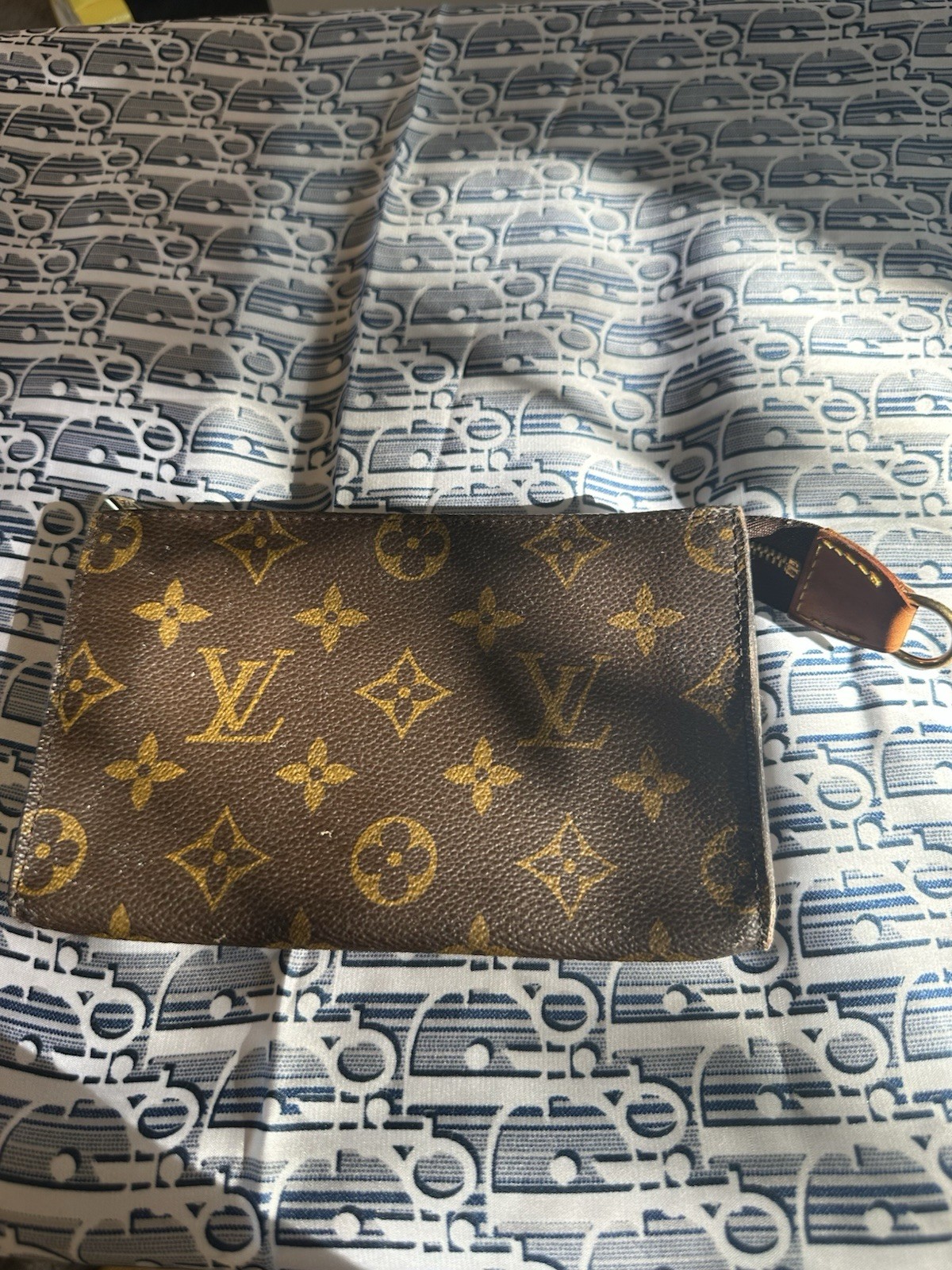 Louis Vuitton Brown Monogram Small Zip Wristlet Pouch, Inner Pockets, Gold HW