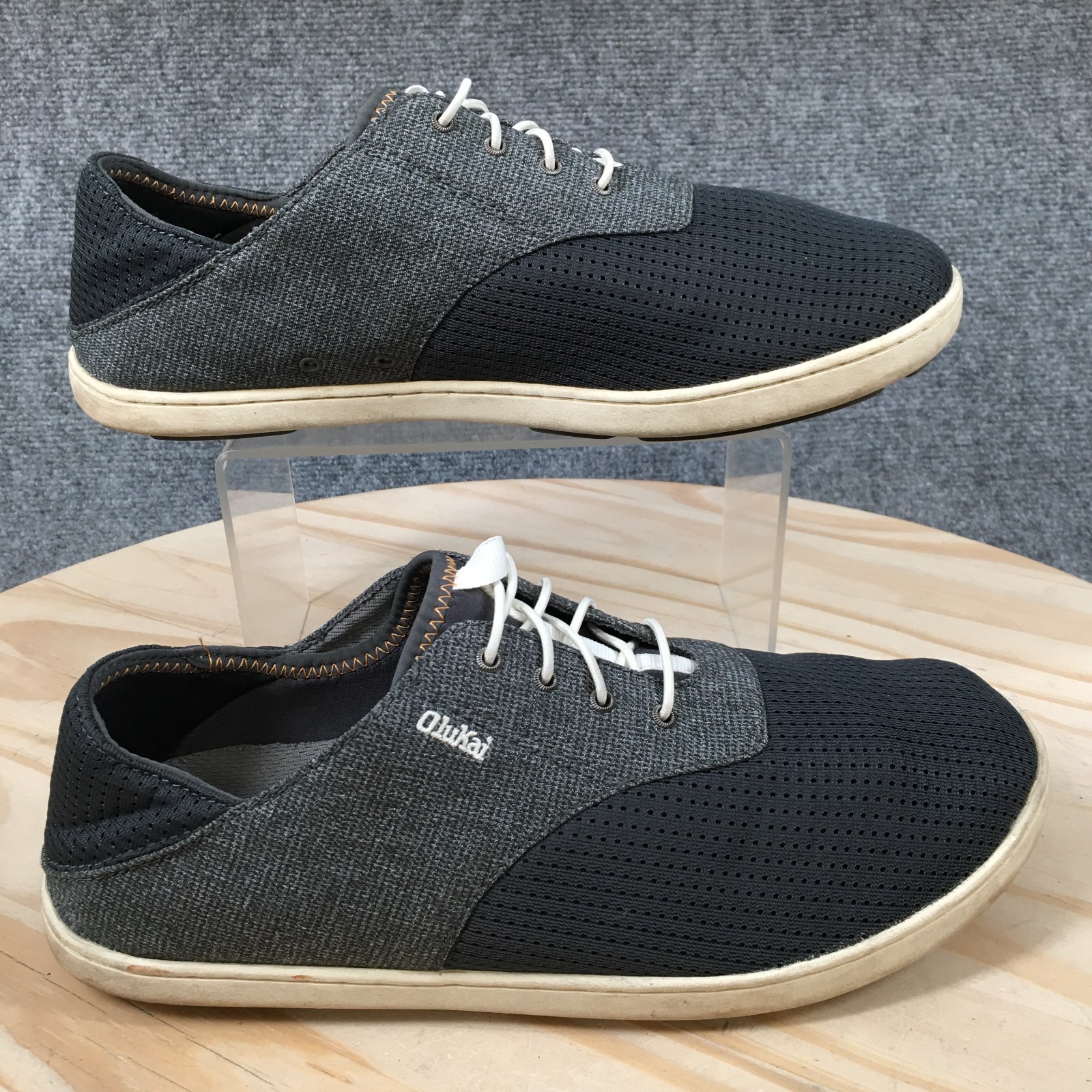 OluKai Shoes Mens 9.5 Black Nohea Moku Casual Sneakers Mesh Lace Up Low Top