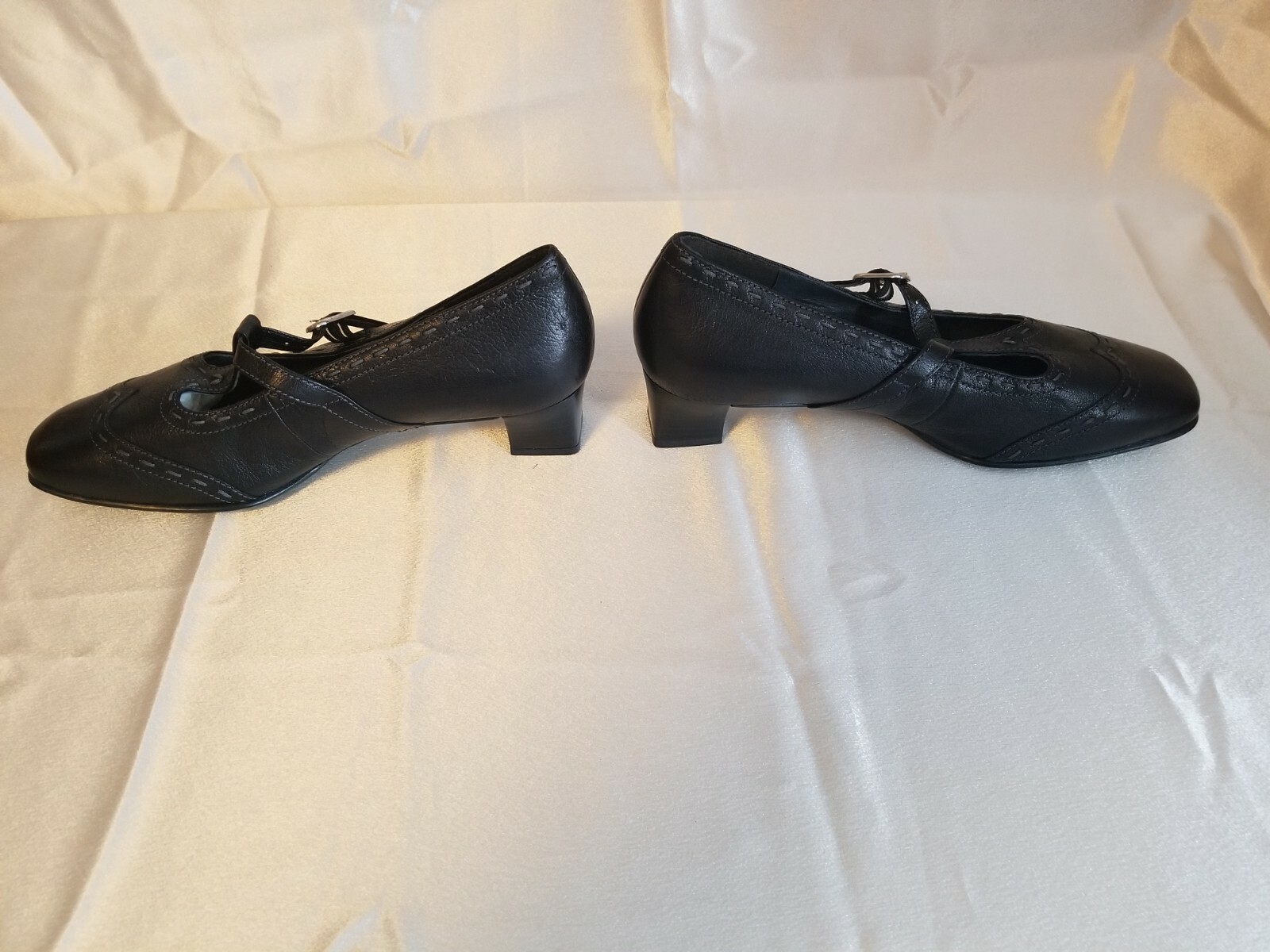 Theresia M “Joséphine” Black Leather Women Shoes. Size US 6.5 Euro 37.5 Uk 4.5