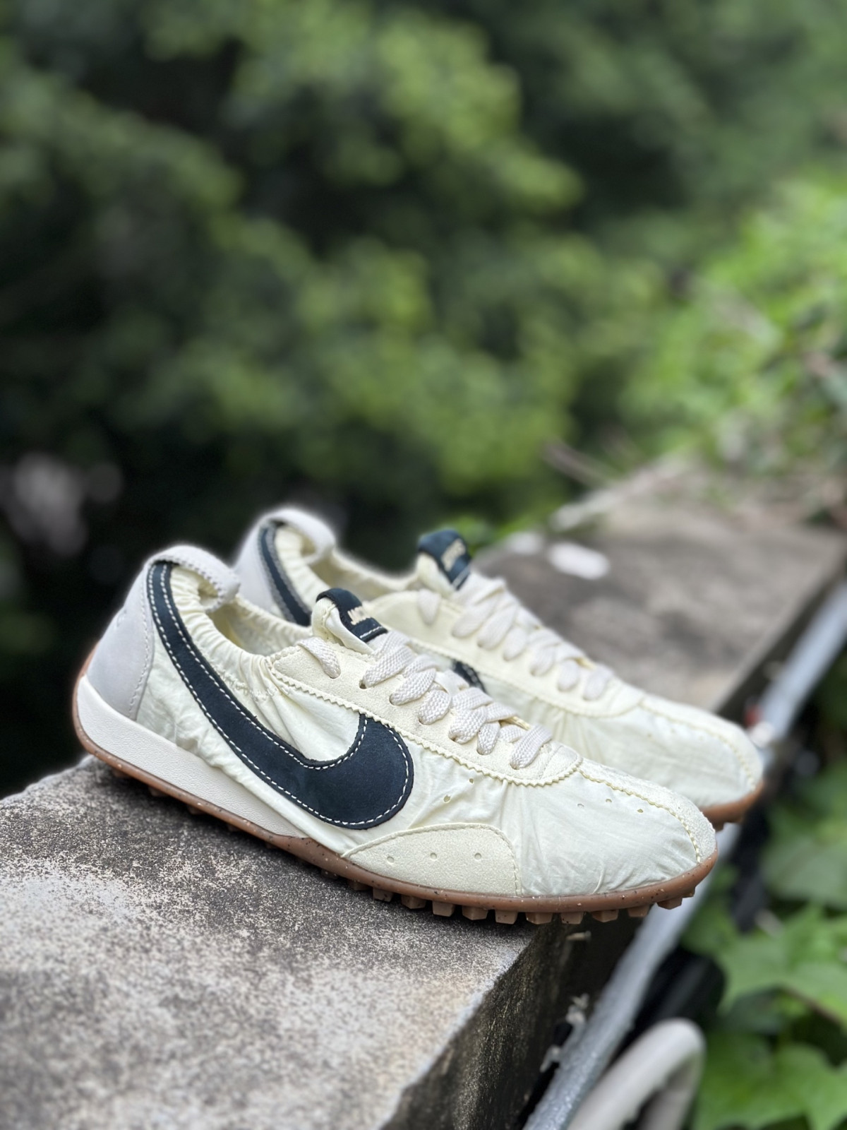 Mens Jacquemus x Nike Moon Shoe Cream Dark Navy Flat Designer Running Sneakers