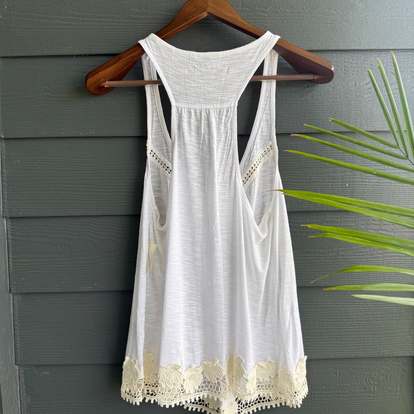 AEROPOSTALE Soft & Sexy Rayon Crochet Trim Racerback Tank Top XL White