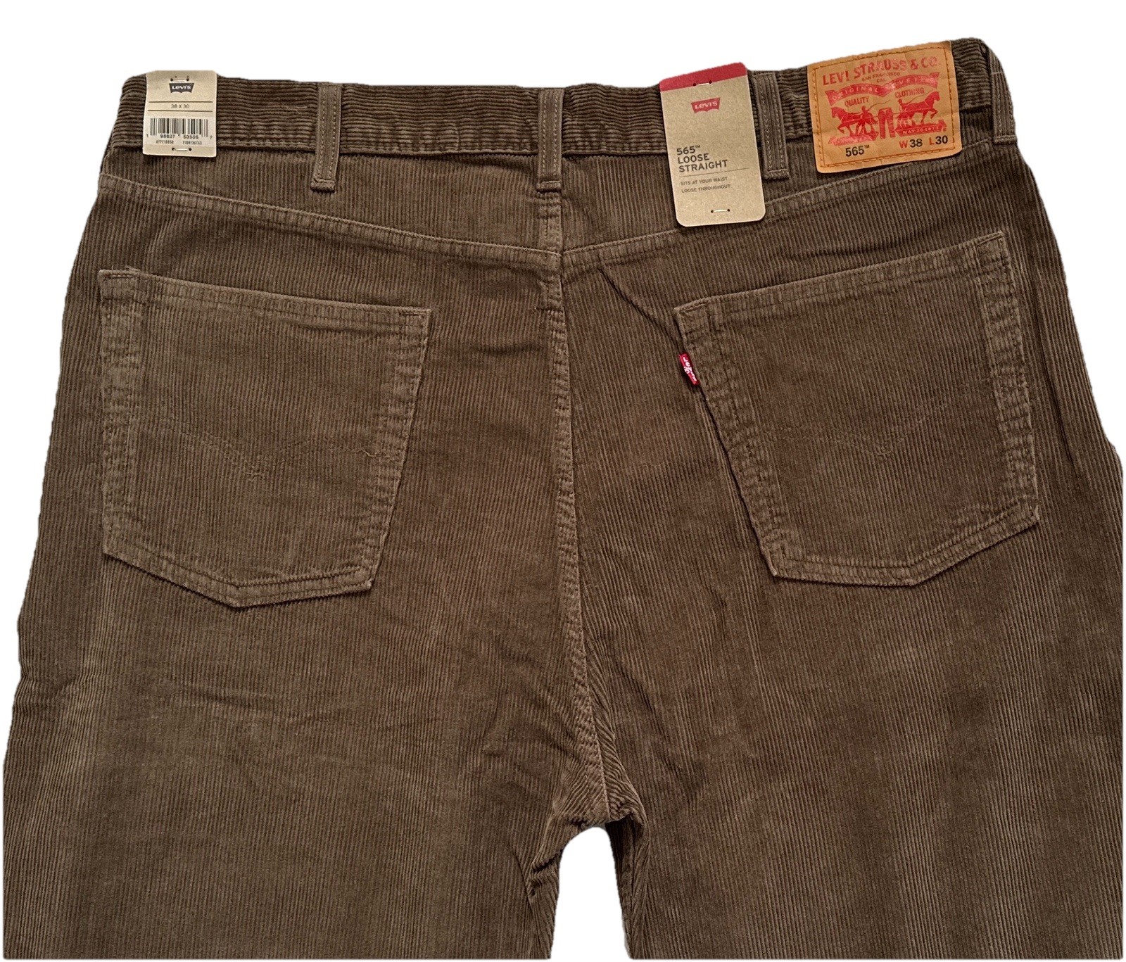 Levi’s Men’s 565 Loose Straight Corduroy Pants