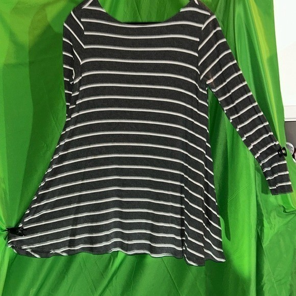 Altard State Gray White Stripe Open Back Swing Top Small USA