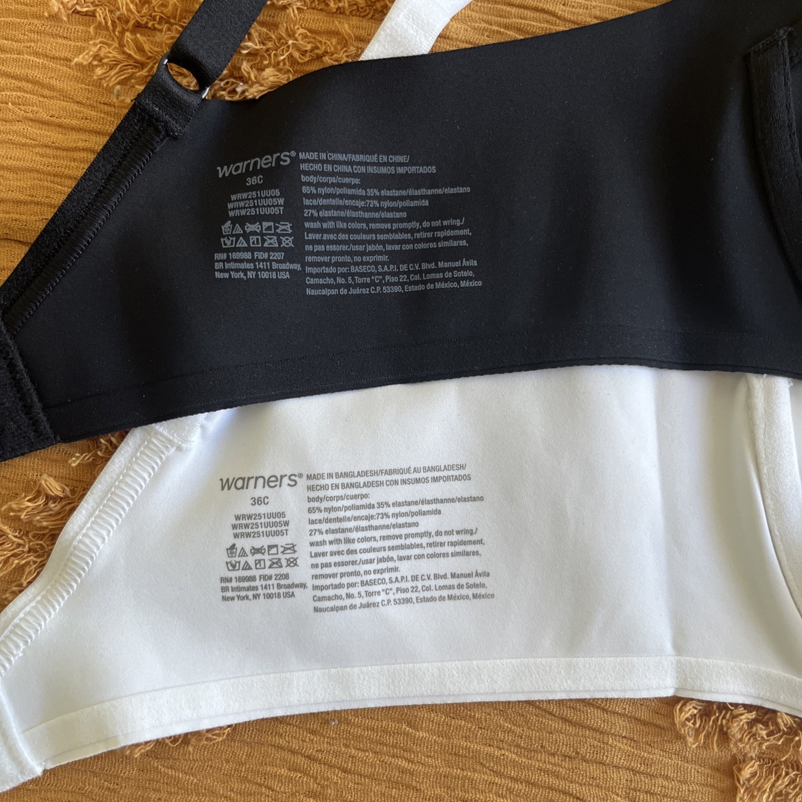 Warner’s Women’s 2-Pack T-Shirt Bras 36C Underwire Unlined Lace Black/ White
