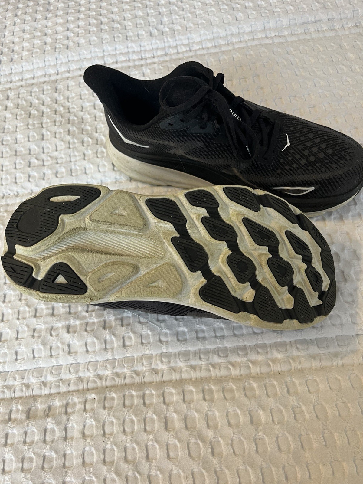Hoka Clifton 9 Men’s Running Shoes Size 10