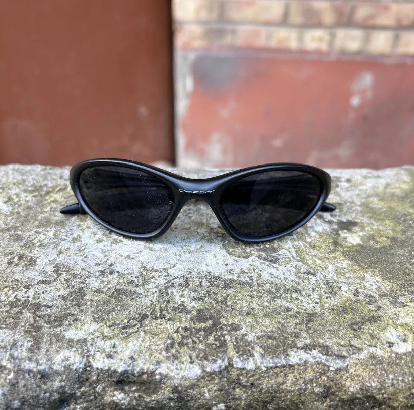 Vintage Oakley Minute Sunglasses Black Frame Black Lenses Y2K Gorpcore